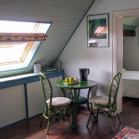 D'hotes Du Vignoble Bed & Breakfast 3*